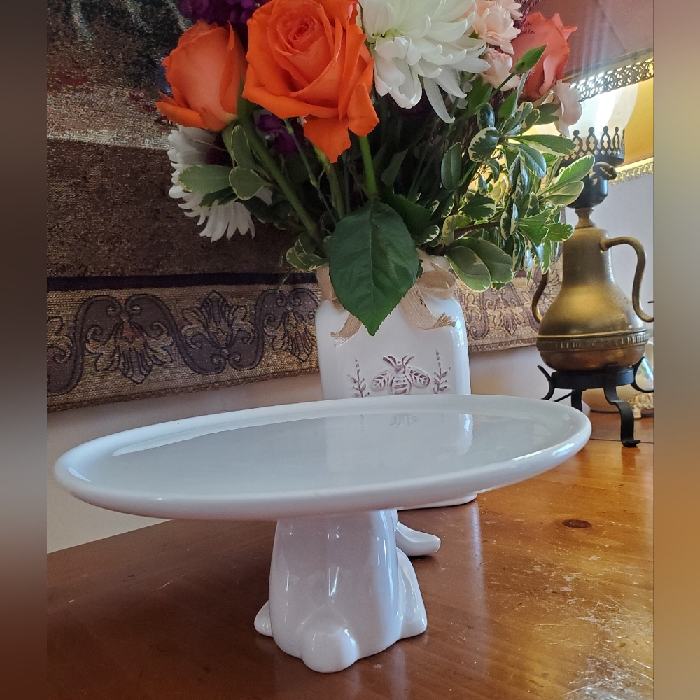 White Ceramic Bunny Pedestal Cake Stand - Picture 5 of 9